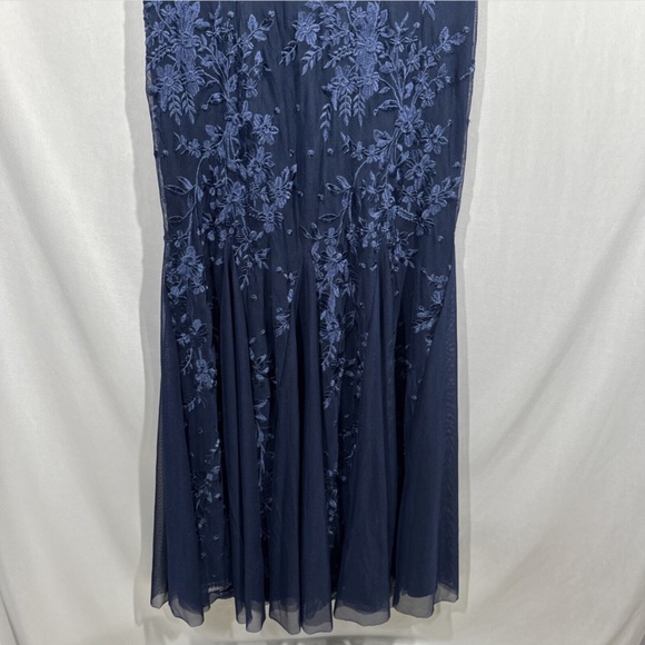 NEW $219 Alex Evenings [ 14 ] Illusion Neck Lace Embroider Godet Gown Navy‎ - Picture 8 of 13